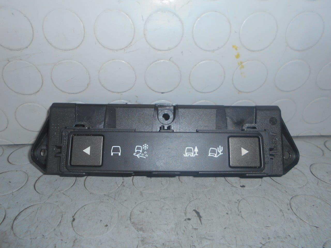 Centralina sospensioni LAND ROVER RANGE ROVER EVOQUE GJ3214B596 (2015)