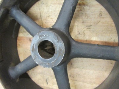 Antique Cast Iron Hit & Miss Gas Steam Engine Line Shaft Flat Belt Pulley 12