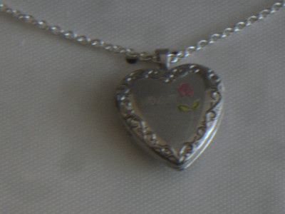 ★LOVE ME MONSTER★LMM Classic Heart Chain Necklace Love Me Necklace – 2 ON THE MOON