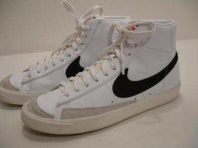 Men's sz 11 M Nike Blazer Mid '77 Premium Vintage White