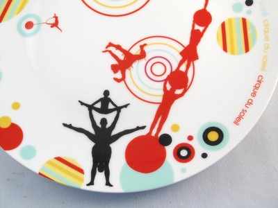 LE CIRQUE DU SOLEIL RARE PORCELAIN DINNER PLATE    2