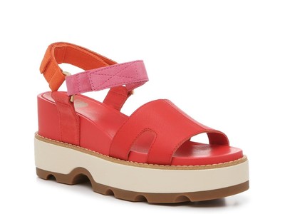 Женские босоножки SOREL Joanie IV на танкетке