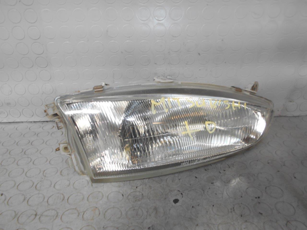 Fanale anteriore destro MITSUBISHI COLT 10087148 KOITO (1992-1996)