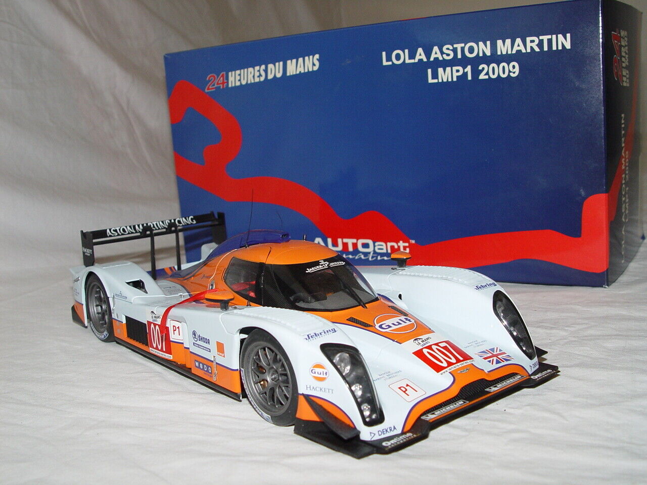 1:18 AUTOART2009 Lola Aston Martin LMP1LeMans Race Car 1:18 AUTOART2009 Lola Aston Martin LMP1LeMans Race Car