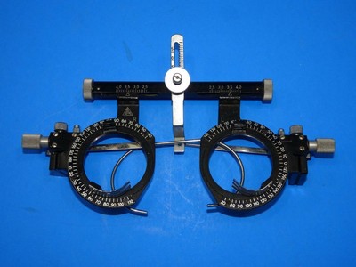 ANTIQUE HEINE  OPTOMETRY OPTOMETRIST EYE EXAM GLASSES.