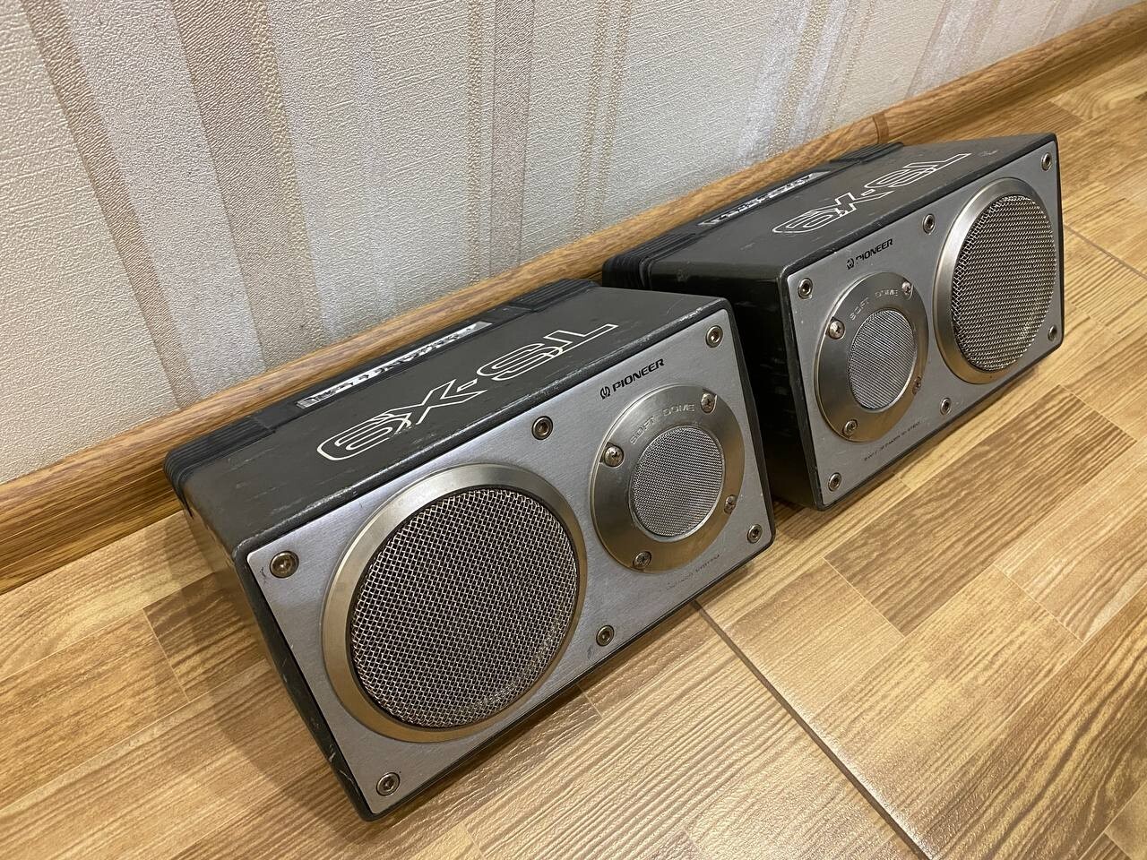 Pioneer ts-x9 踏みにじっ Pioneer ts-x9 踏みにじっ