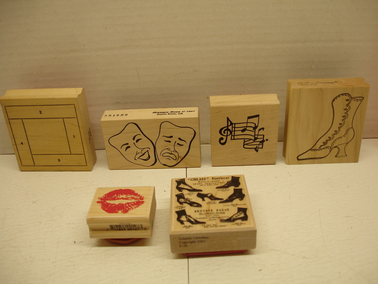 MIXED LOT OF SIX STAMPS