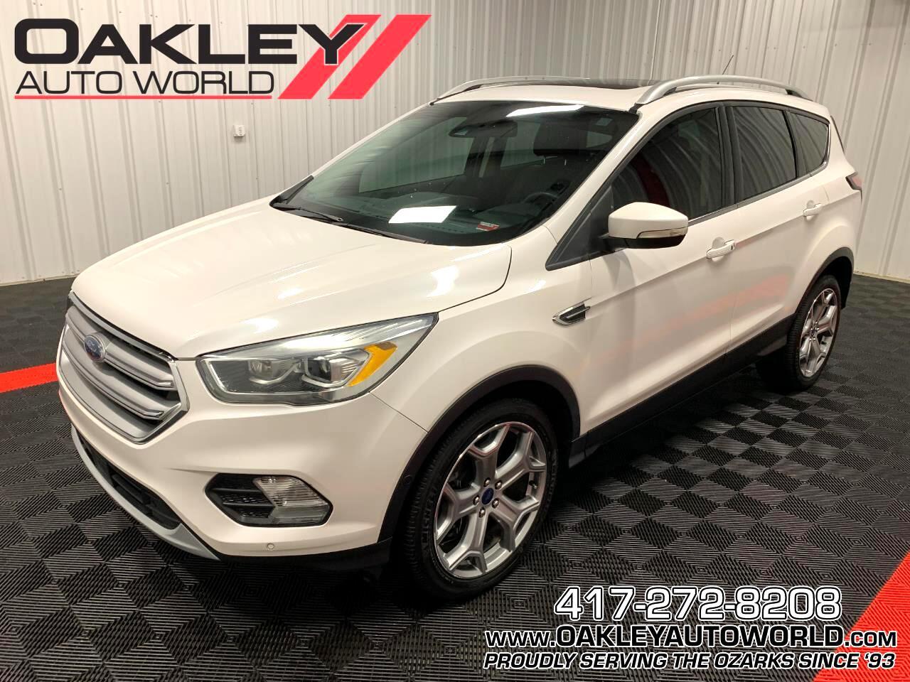 2017 Ford Escape Titanium w/Roof