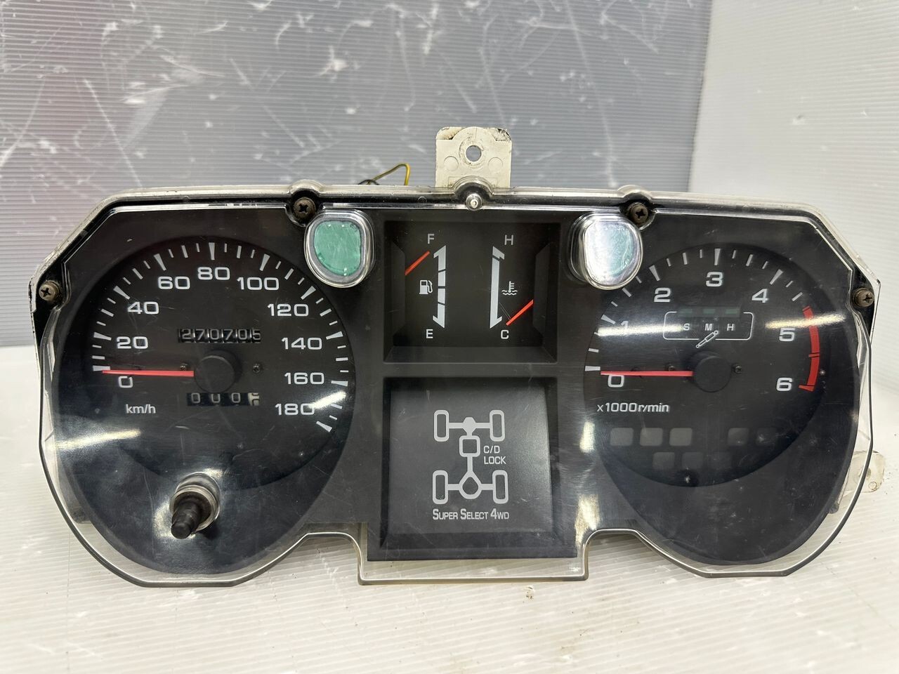 MITSUBISHIマテリアル JDM Mitsubishi Pajero 2.5 4WD Diesel Speedometer/Instrument