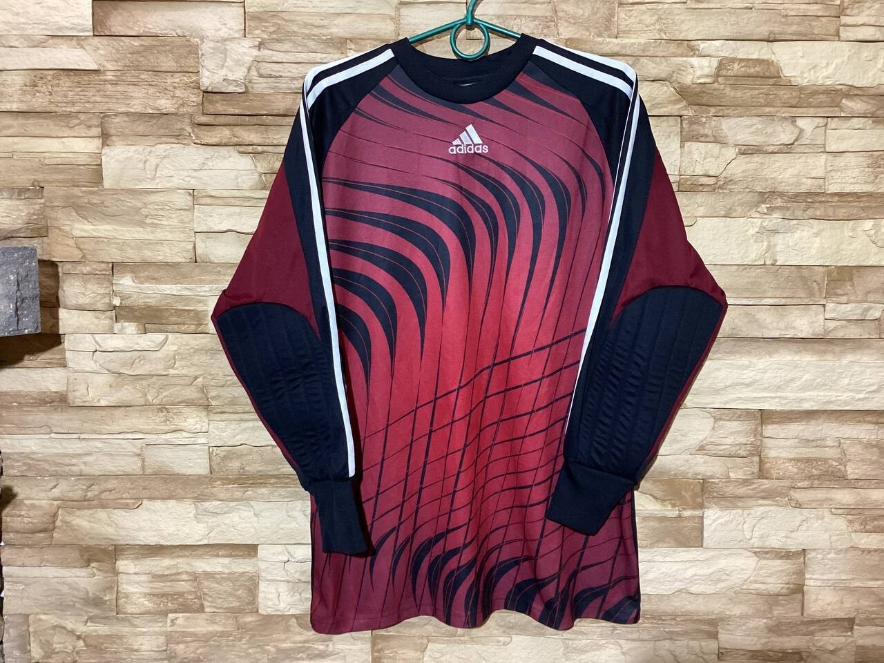 ウェア 2000s ADIDAS football goalkeeper shirt ADIDAS 2000 GOALKEEPER FOOTBALL SHIRT SOCCER JERSEY sz XL