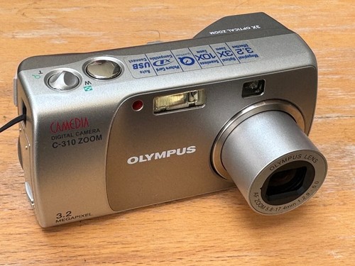 Olympus Camedia C-310 Zoom Compact Digital Camera 3.2MP 3x Optical AA Battery