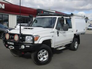 2017 Toyota Landcruiser VDJ79R GXL Double Cab White 5 Speed Manual Cab Chassis Goulburn Goulburn City Preview