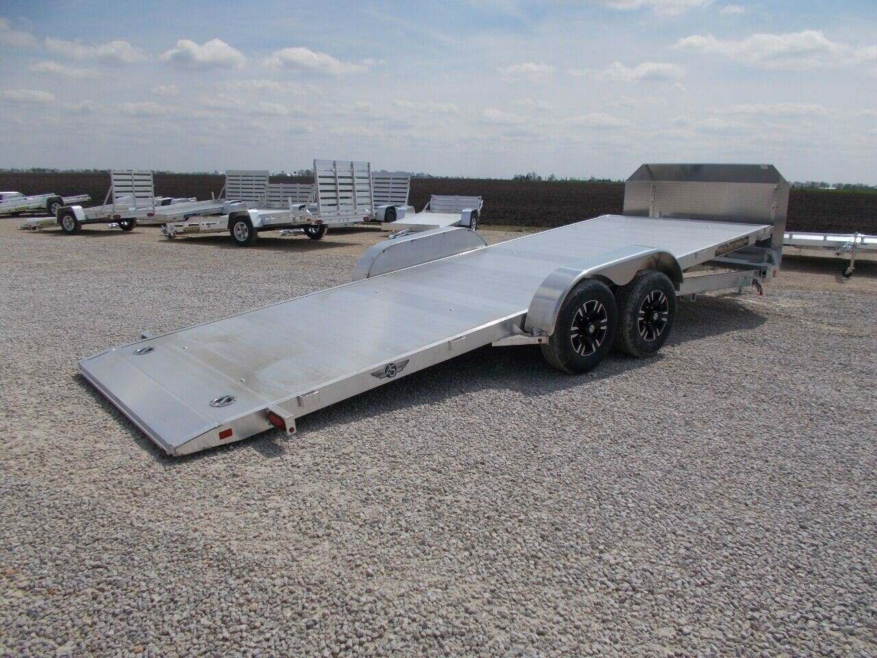 2021 Aluma 8220H Tilt Anniversary 82X20� HD Aluminum