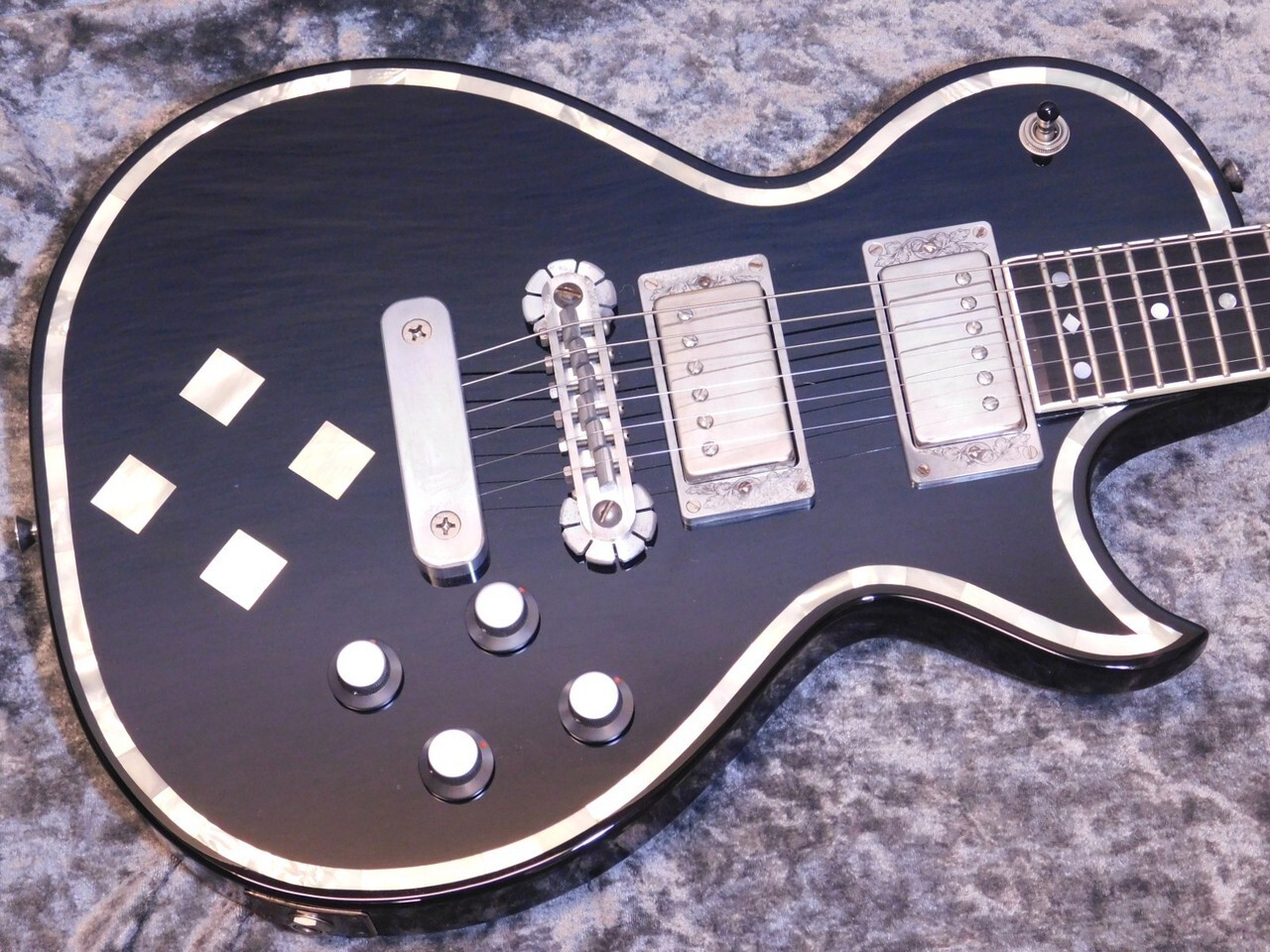 ギター GRECO ZEMAITIS GZ-1800WF Greco Zemaitis GZ600IF Black Made in Japan (Pre Owned, 2004
