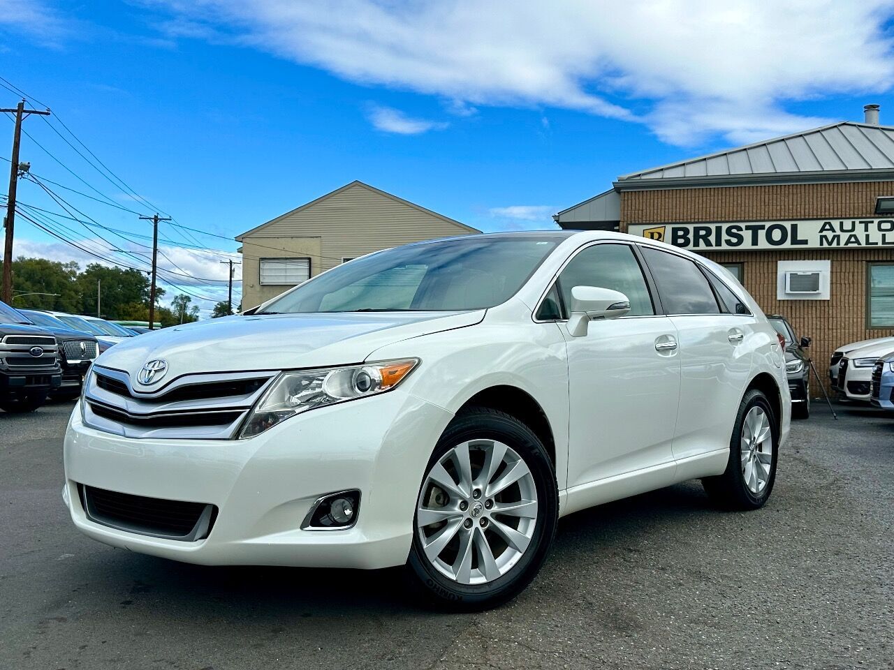 Owner 2013 Toyota Venza XLE FWD 4cyl 4dr Crossover 118838 Miles FINANCING AVAILABLE!!!