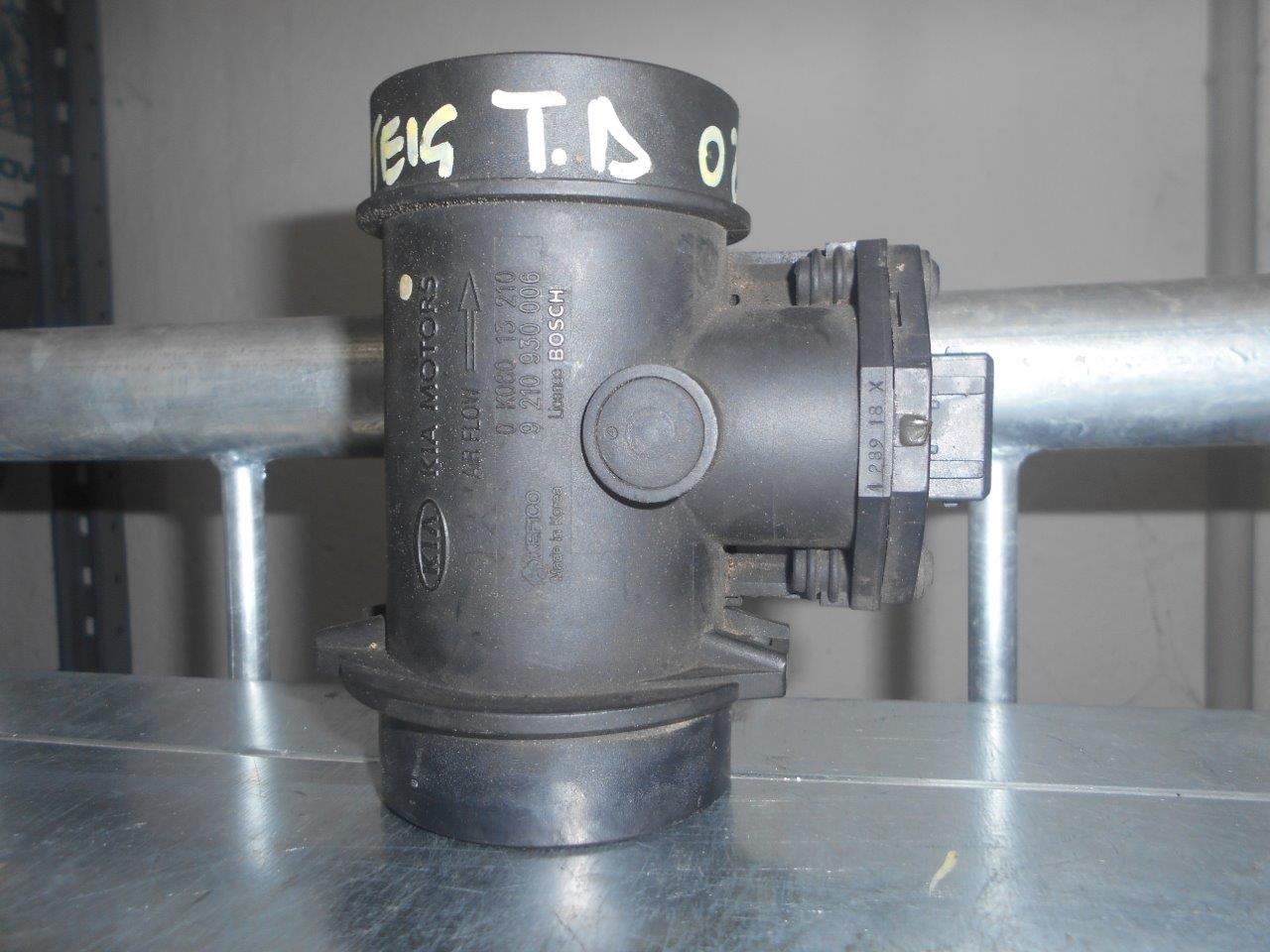 Debimetro misuratore massa aria KIA SPORTAGE 0K08013210 (2010)