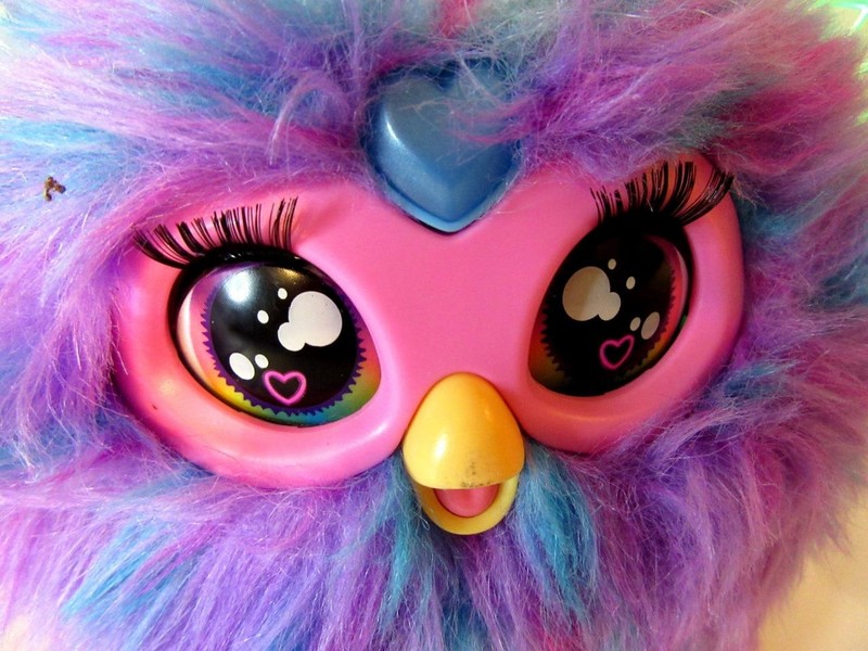 Hasbro Electronic Toy FURBY Interactive Purple & Blue Talks LOVES