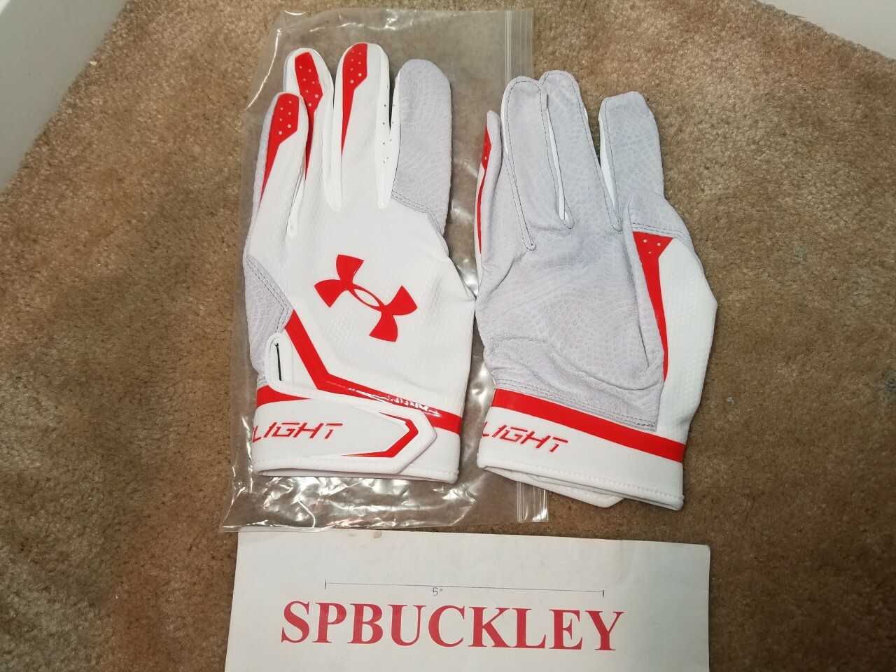 新春セール‼️UNDER ARMOUR SPOTLIGHT GLOVE M $_57.JPG?set_id=8800005007