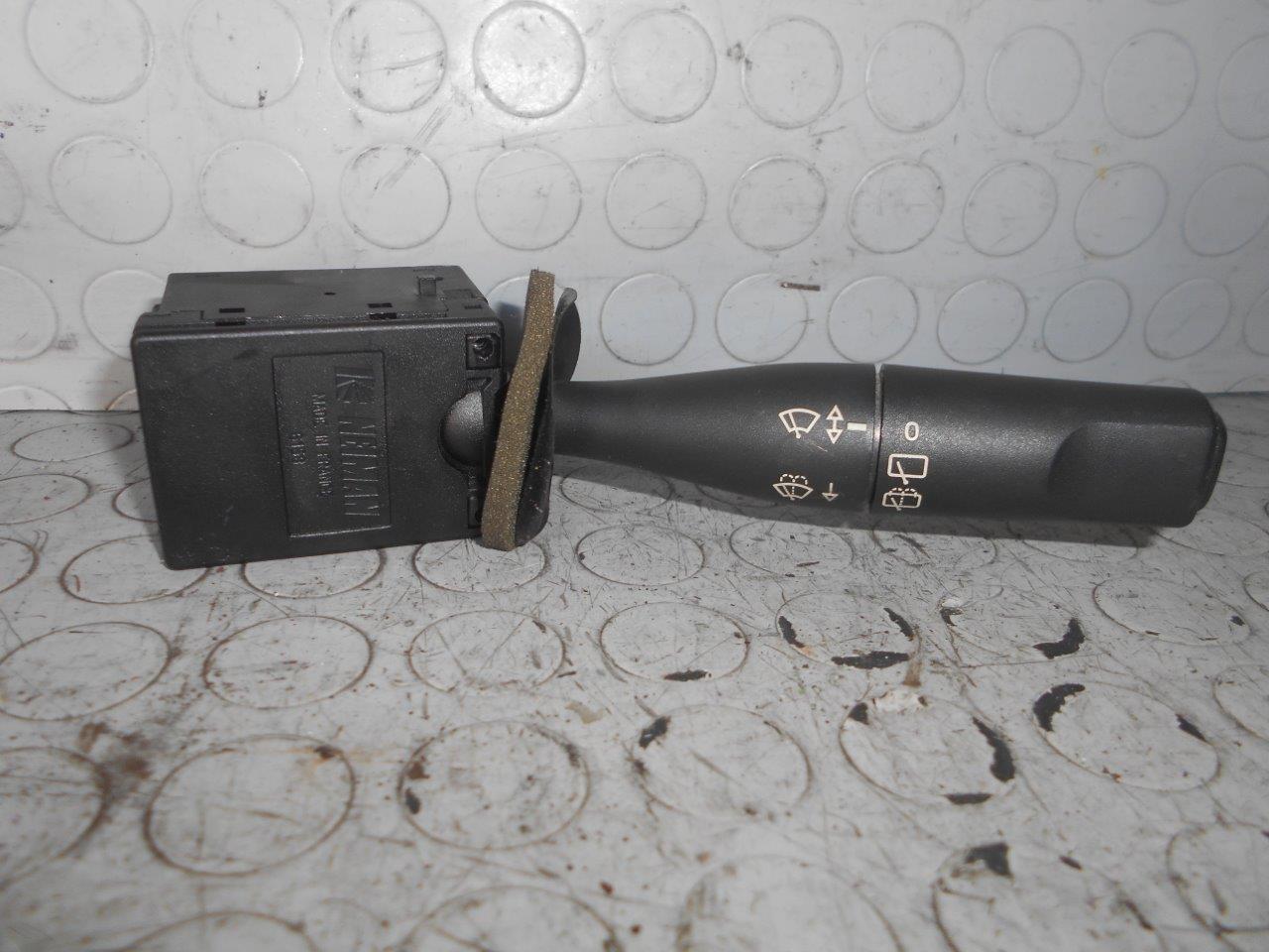 Devio Luci destro PEUGEOT 206 96049597ZL (1999)