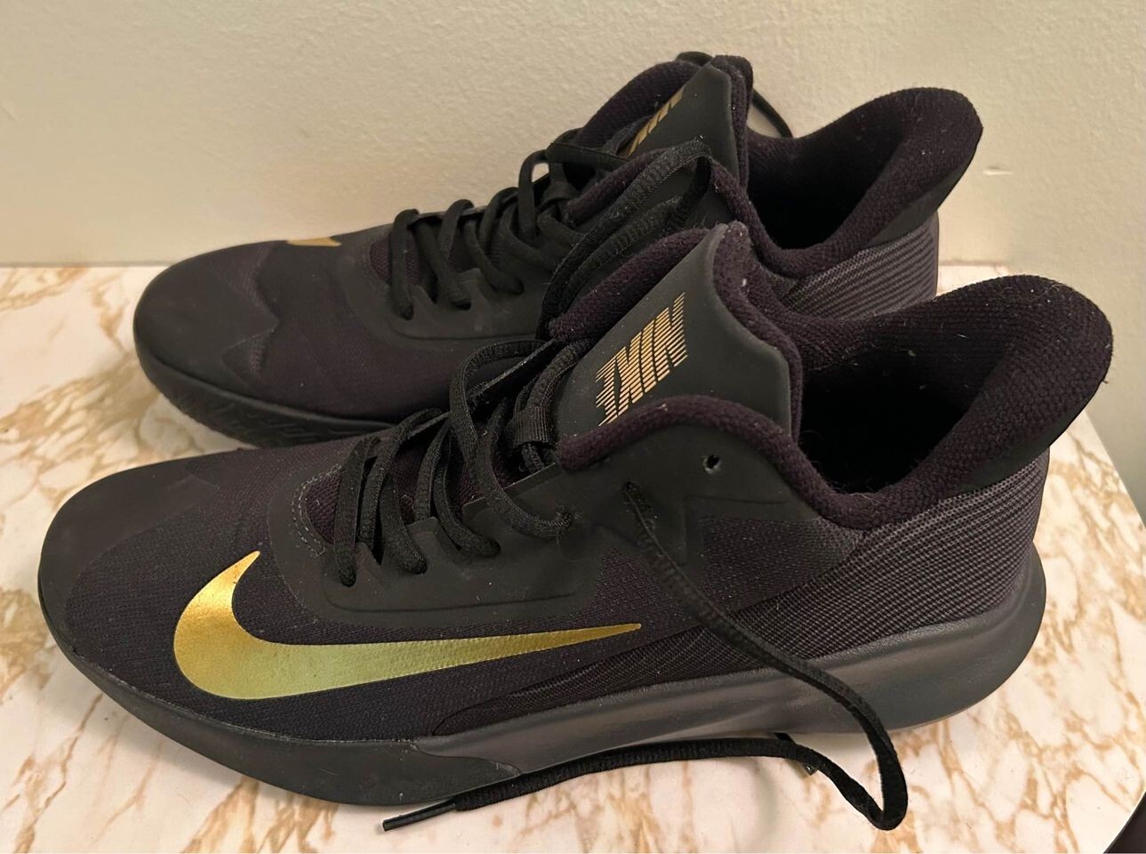 Men's Nike Black VP Large Gold Swoosh Sneakers USA Size 9.5