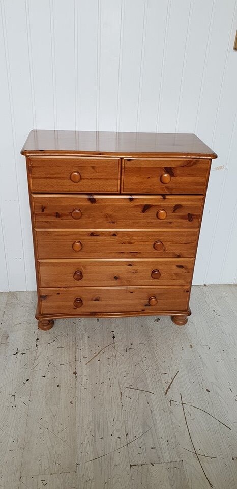Solid Pine Chest Of Drawers No290402 For Sale In Edinburgh City Centre Edinburgh Gumtree