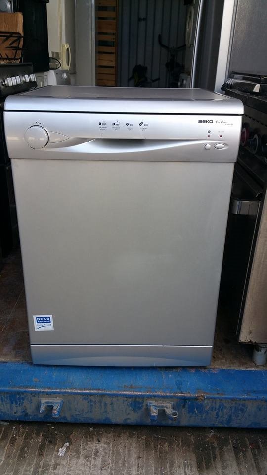 Silver 'Beko' Dishwasher Good condition / Free local delivery and