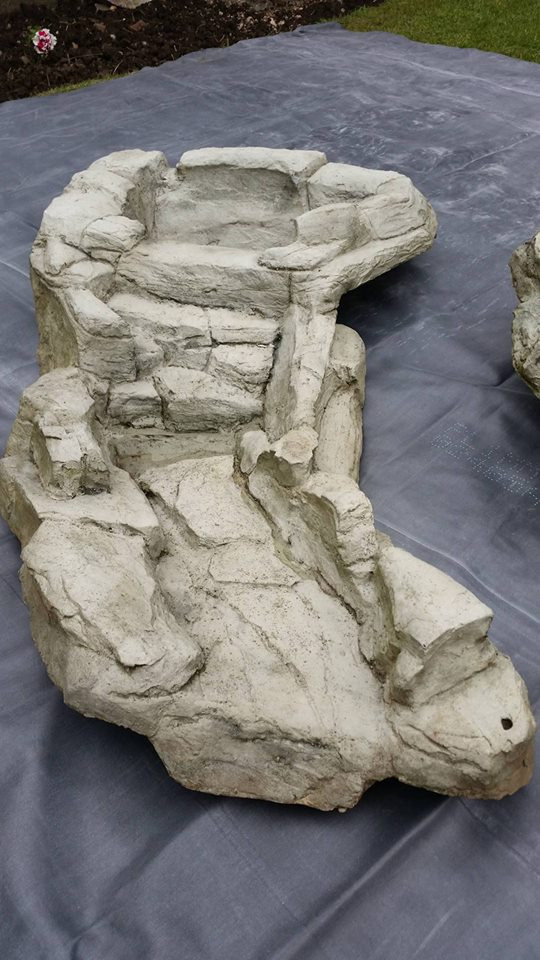 Waterfall Kit preformed waterfall, pump and pond liner in Toton