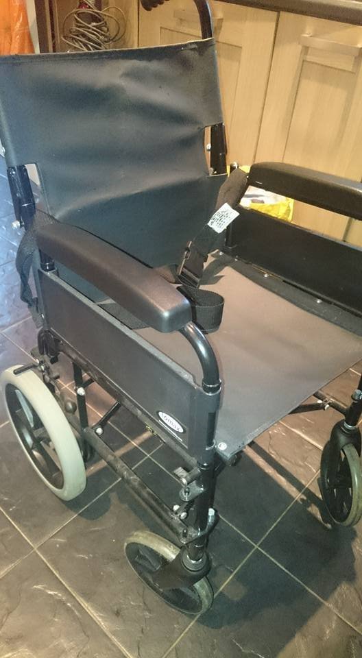 Lomax wheelchair good condition (no footplates) in East Kilbride