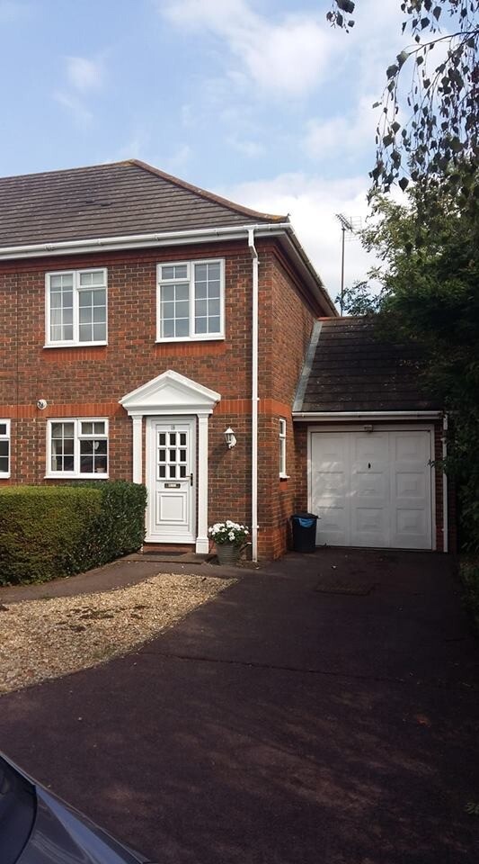 To let 2 Bedroom House, Lower Earley, Reading, RG6 4UY in Lower