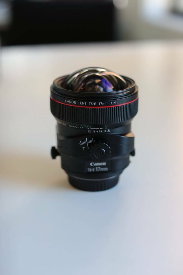 Canon TS-E 17-17mm f/4 L Lens