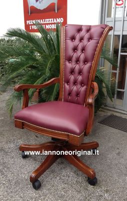 POLTRONA SEDIA GIREVOLE UFFICIO CLASSICA IMBOTTITA IN PELLE VARI  COLORI.