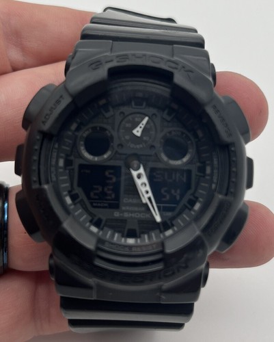 CASIO G-SHOCK 腕時計 ブラック　GA-100 5081 Casio G-Shock GA-100 Series Analog-Digital Multi-Color Black