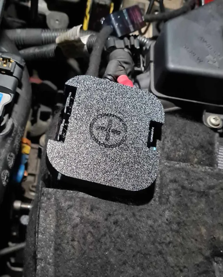 Coperchio Batteria Alfa Romeo Giulietta 2010-2020 | Tappo Isolante Polo Positivo