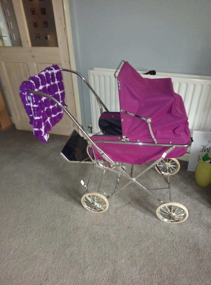 vintage silver cross parade pram/pushchair in Stirling Gumtree