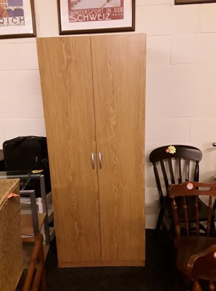 Oak effect single wardrobe Copley Mill LOW COST MOVES 2nd Hand