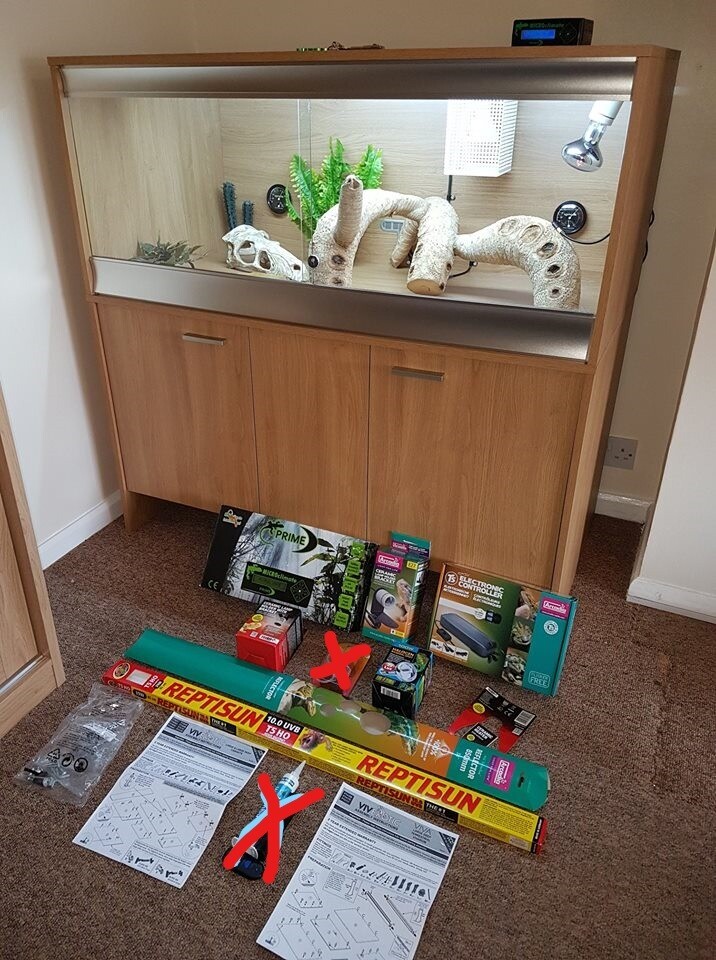 High Quality 4ft x 2ft Vivarium, Lighting, Heating etc