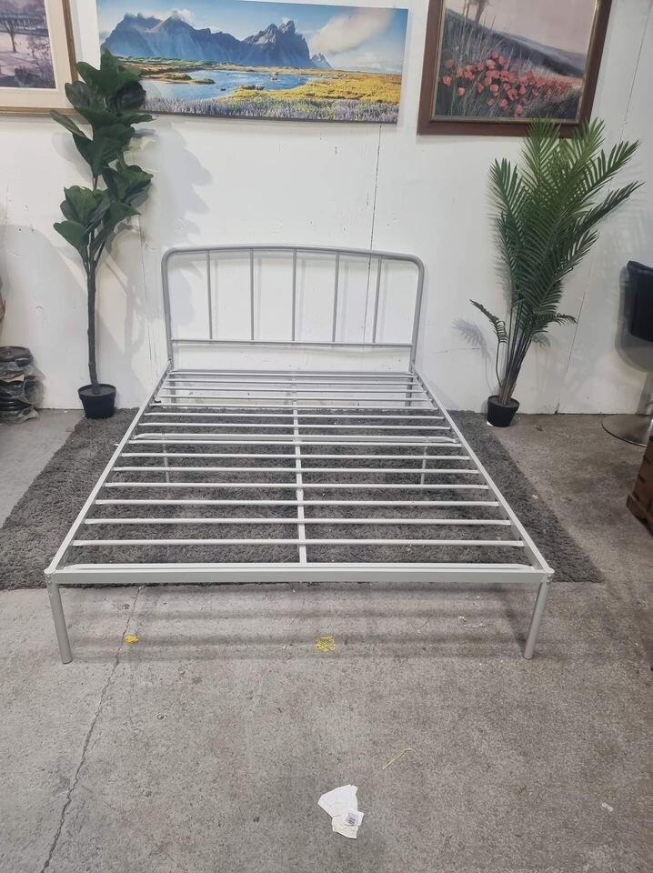 Habitat Freja Double Metal Bed Frame Silver No180501 in Glasgow