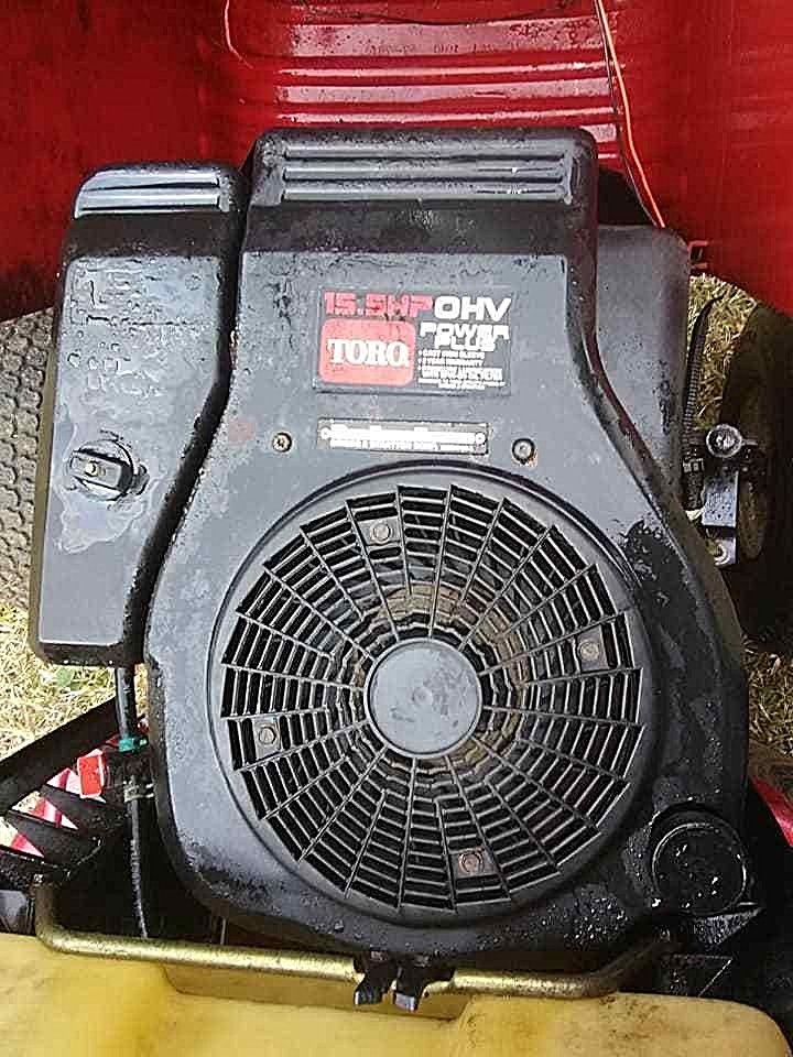 Toro Wheel Horse Riding Mower 38 inch Deck Hydrostatic Drive 15.5 Hp. Briggs