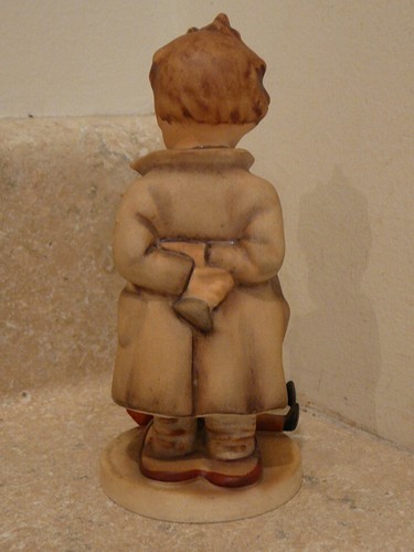 VINTAGE HUMMEL FIGURINE STATUE #127 DOCTOR FULL BEE MARK TMK-2