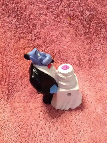 Disney's Alladin Genie in Tuxedo  With Wedding Cake Figure