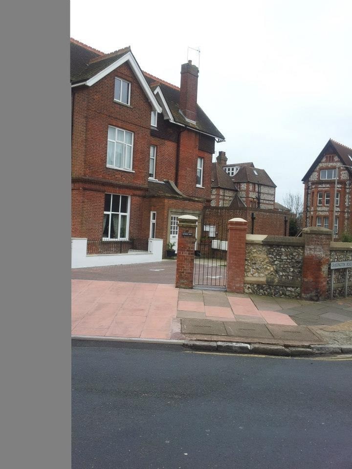 ONE BEDROOM FLAT, MEADS ROAD. EASTBOURNE. in Eastbourne, East Sussex