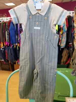 EUC Huge Lot Spring/Summer Clothes Boys (NB - 3 months) 30 pieces