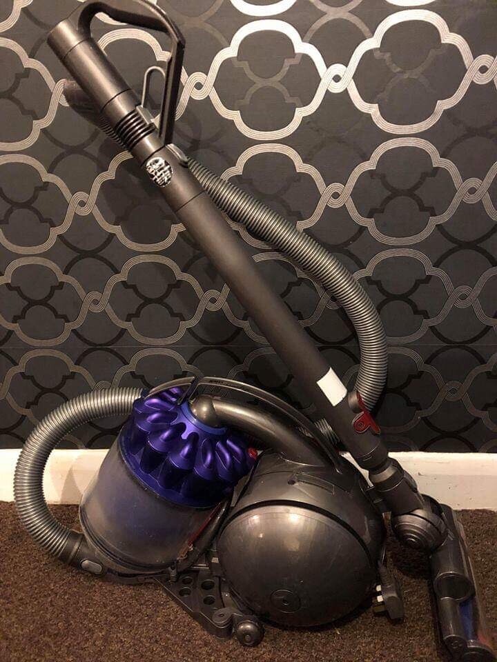 Dyson DC39 Animal Cylinder Vacuum Cleaner Hoover in Leicester