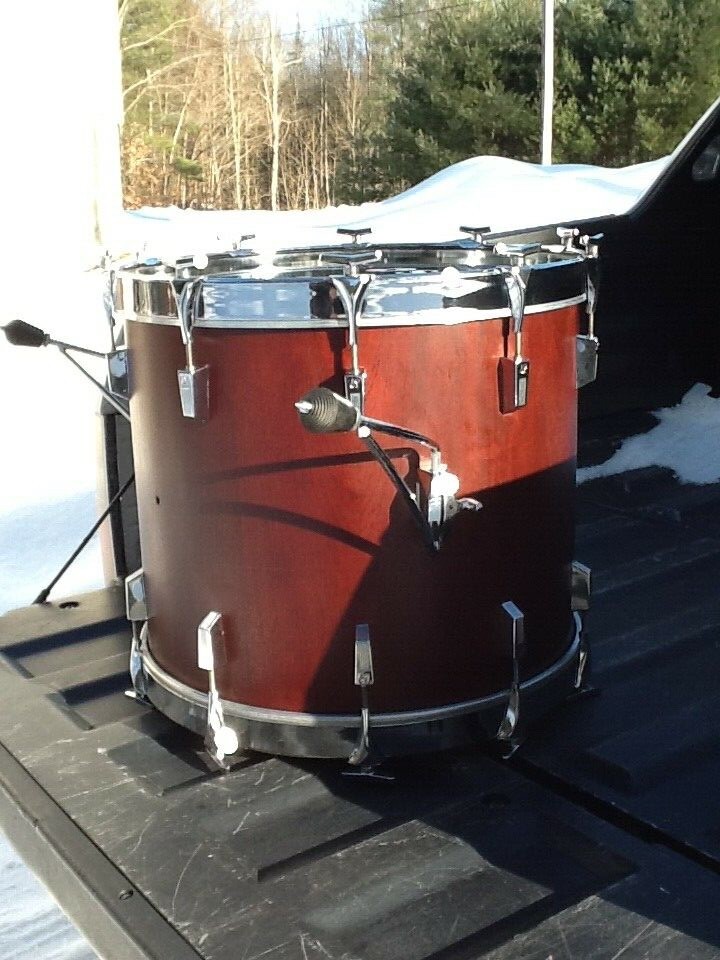 SONOR PHONIC PLUS 18 X 22 BASS DRUM,MAHOGONY FINISH