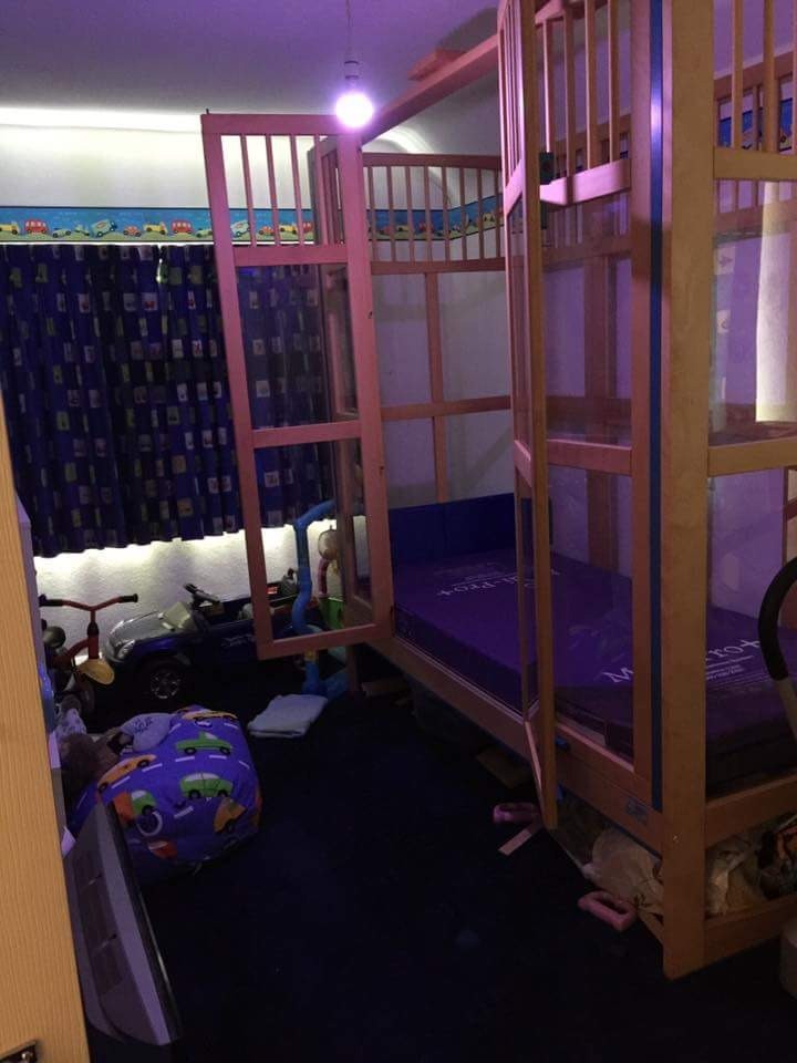 Special needs bed for autism or child with no awarness ofdanger in