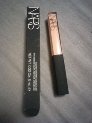 NARS Radiant Creamy Concealer Corrector Light 2.5 Creme Brulee 0.22 oz