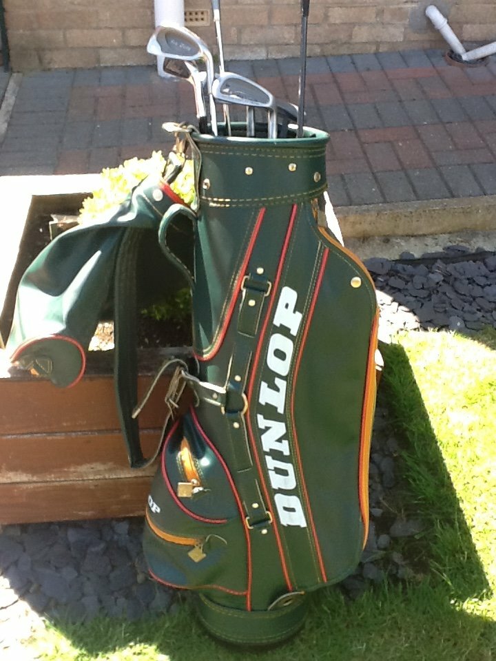 Dunlop Golf Bag in very good condition together with various clubs in