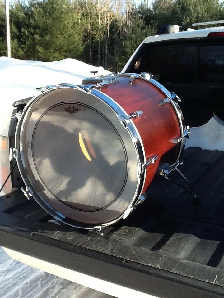 SONOR PHONIC PLUS 18 X 22 BASS DRUM,MAHOGONY FINISH