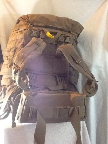 EXTREMELY LARGE BACKCOUNTRY WILDERNESS BACKPACKERS BACKPACK VERY NICE CONDITION