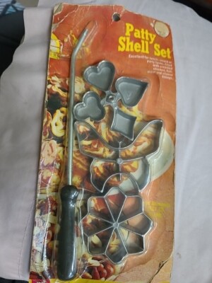 Kitchen King Inc. VINTAGE Patty Shell Set / Rosette Maker  No. 110